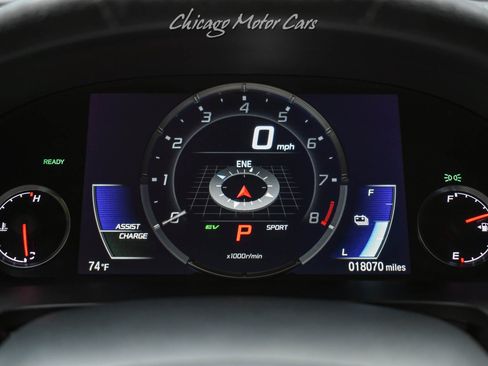 Used 2017 Acura NSX AWD/4WD image 11