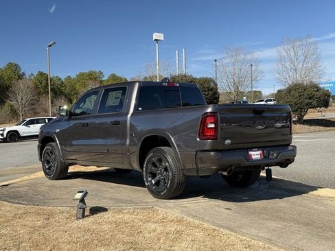 New 2026 RAM 1500 4x4 Crew Cab image 5