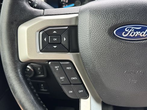 Certified 2020 Ford F150 Lariat image 15