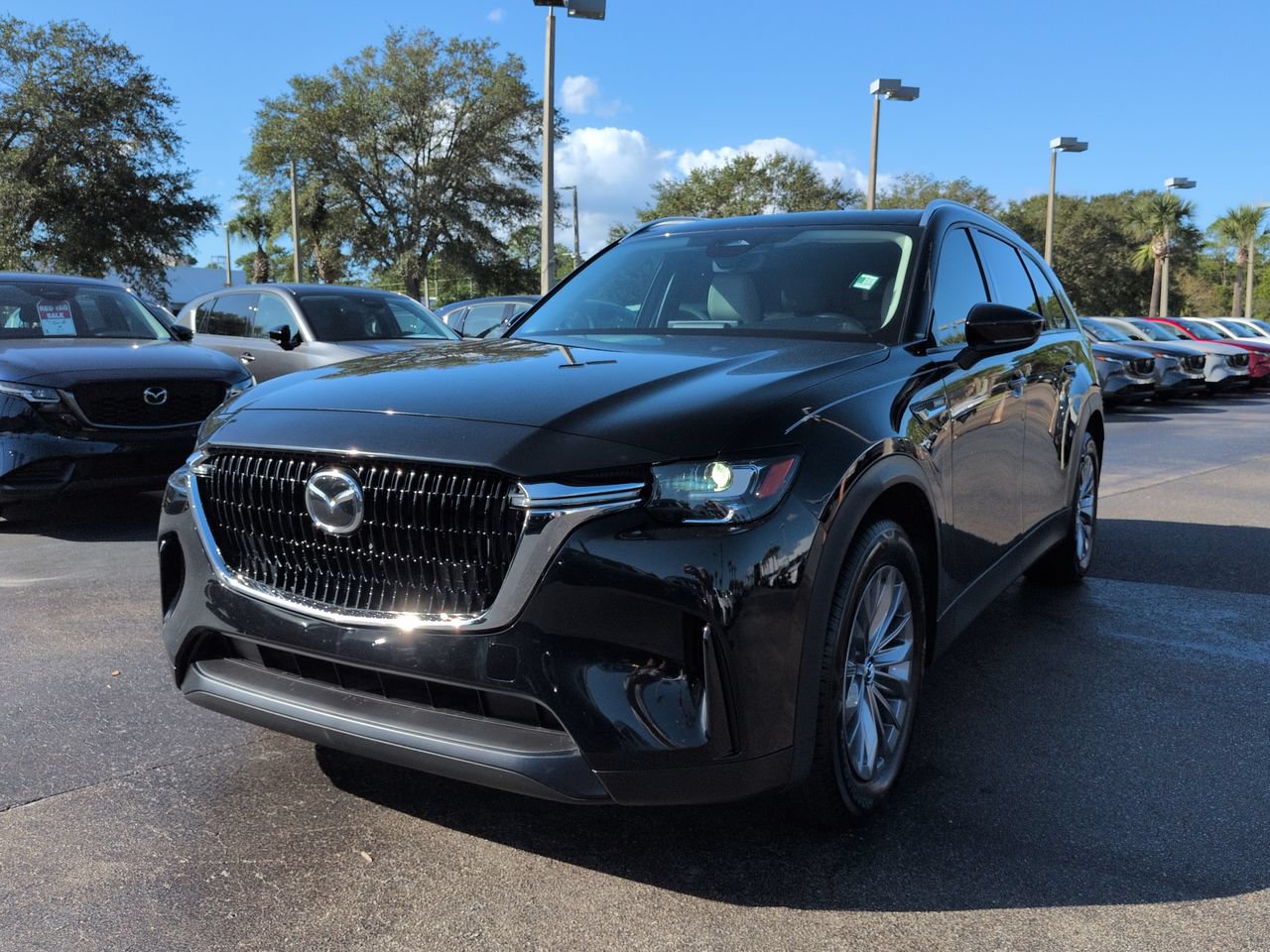 Used 2024 MAZDA CX-90 Plug-In Hybrid w/ Preferred AWD/4WD image 7
