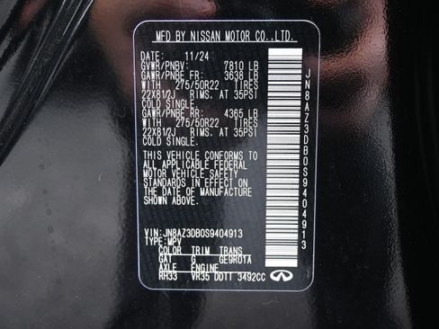 Used 2025 INFINITI QX80 Sensory AWD/4WD image 35