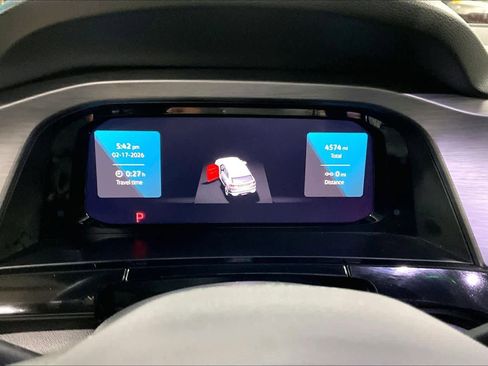 Used 2025 Volkswagen Atlas Cross Sport SE image 24