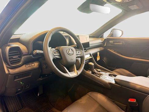 New 2026 Lexus IS 350 F Sport AWD/4WD image 4