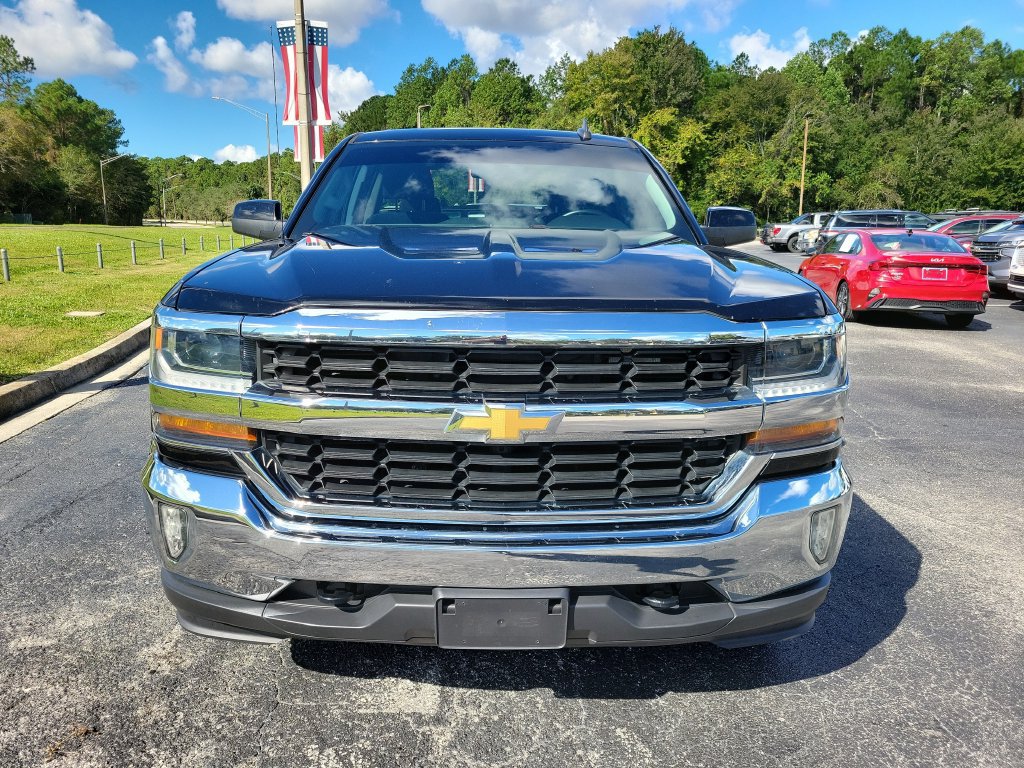 Used 2019 Chevrolet Silverado 1500 LT w/ All Star Edition AWD/4WD image 7