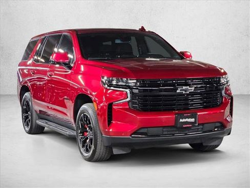 Used 2024 Chevrolet Tahoe RST w/ RST Performance Edition image 3