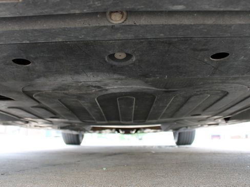 Used 2005 Jaguar XJ8 RWD image 18