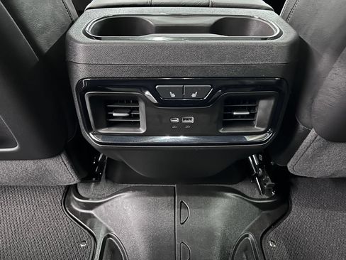 Used 2025 GMC Sierra 2500 AT4X AWD/4WD image 30