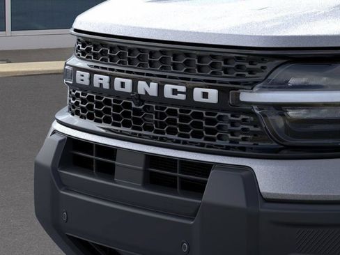 New 2025 Ford Bronco Sport Outer Banks w/ Outer Banks Tech Package+ AWD/4WD image 18