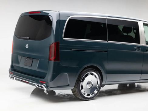 Used 2022 Mercedes-Benz Metris Passenger image 31