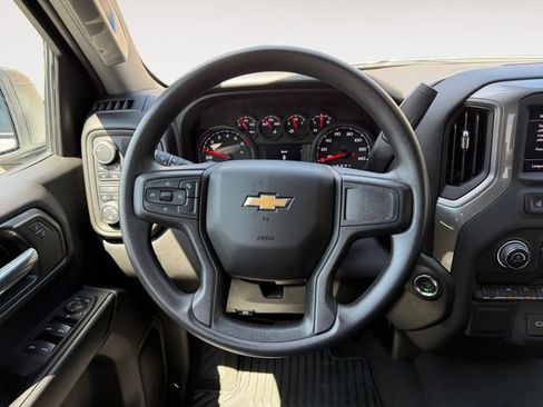 Used 2026 Chevrolet Silverado 1500 Custom AWD/4WD image 12