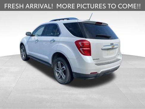 Used 2017 Chevrolet Equinox Premier w/ Enhanced Convenience Package FWD image 6