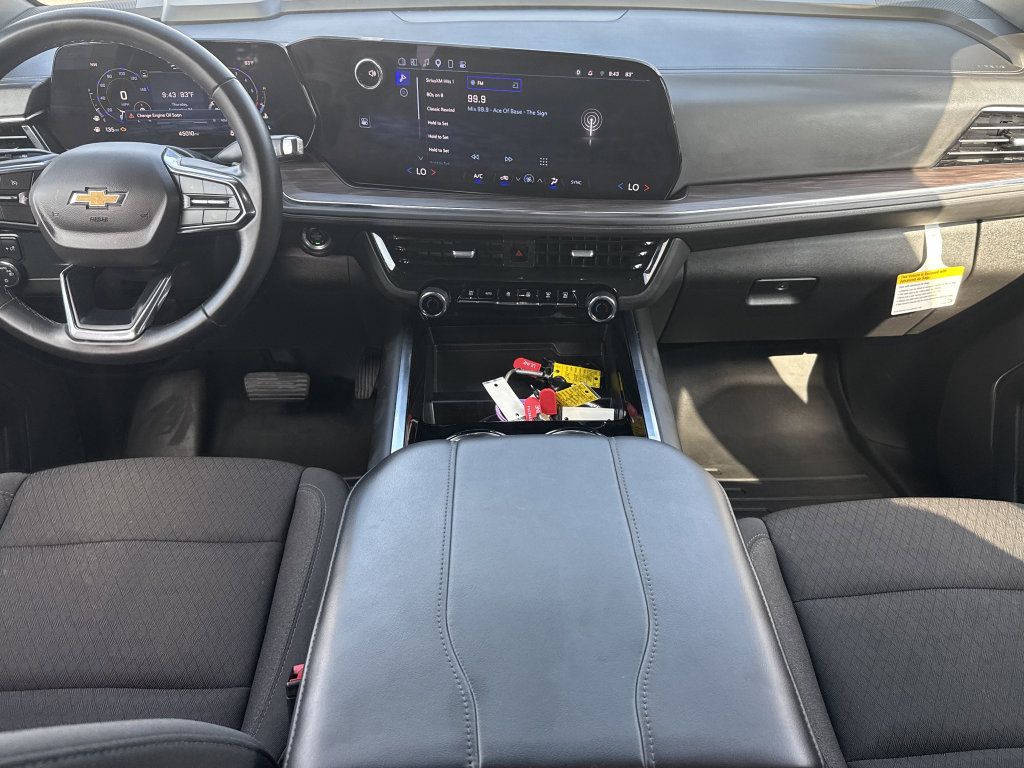 Used 2025 Chevrolet Tahoe LS RWD image 13