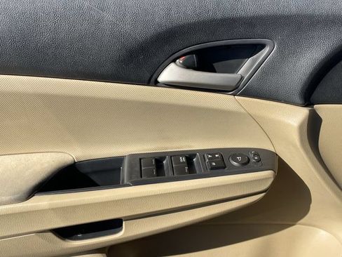Used 2012 Honda Accord LX image 20