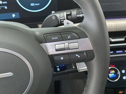 New 2025 Hyundai Sonata Limited image 16