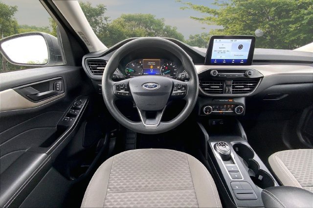 Used 2022 Ford Escape SE FWD image 8