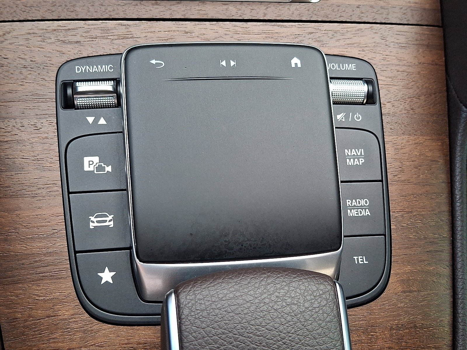 Used 2022 Mercedes-Benz GLS 450 4MATIC image 25