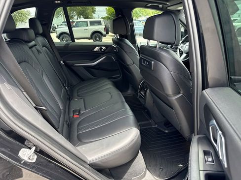 Used 2022 BMW X5 sDrive40i w/ M Sport Package RWD image 28