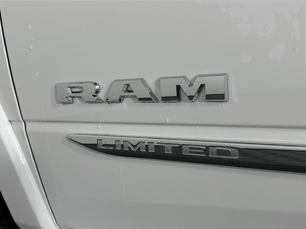 New 2026 RAM 2500 Limited w/ Towing Technology Group AWD/4WD image 21