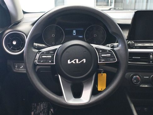 Used 2023 Kia Forte LXS w/ LXS Technology Package FWD image 13