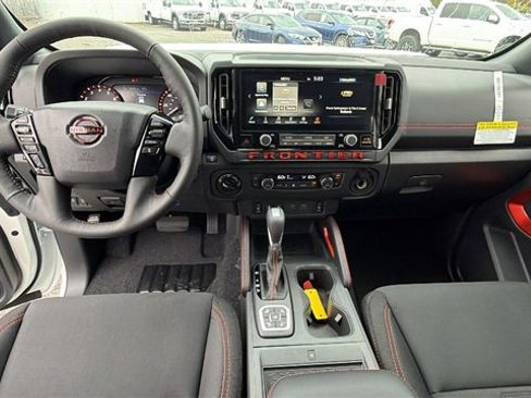 New 2026 Nissan Frontier PRO-4X w/ Pro-4x Convenience Package image 18