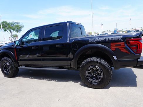 Certified 2025 Ford F150 Raptor w/ Equipment Group 803A Raptor R AWD/4WD image 4