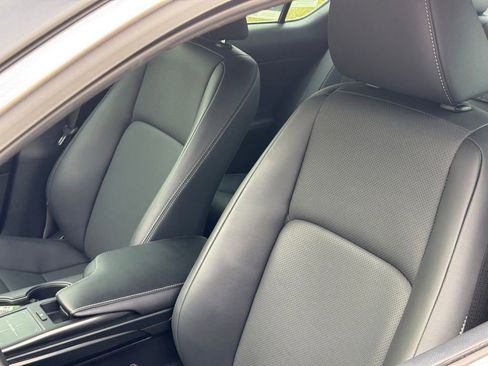 Certified 2024 Lexus IS 300 w/ Comfort Package image 18