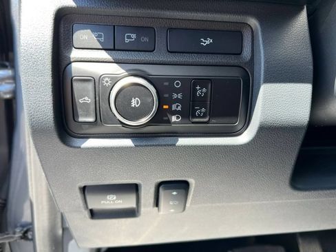 Used 2024 Ford F450 Lariat w/ Lariat Ultimate Package AWD/4WD image 25