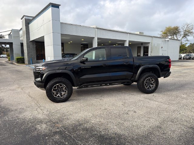 New 2026 Chevrolet Colorado ZR2 w/ Technology Package AWD/4WD image 3