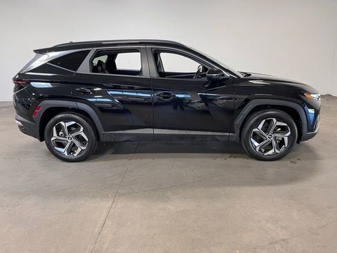 Used 2022 Hyundai Tucson SEL w/ Convenience + Premium Package image 2