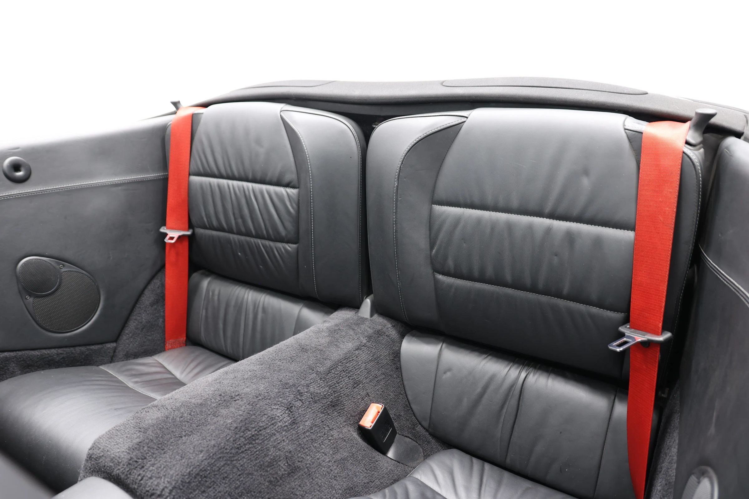 Used 2003 Porsche 911 Cabriolet image 3
