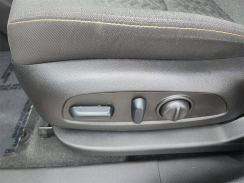 Certified 2024 Chevrolet Equinox LT image 6