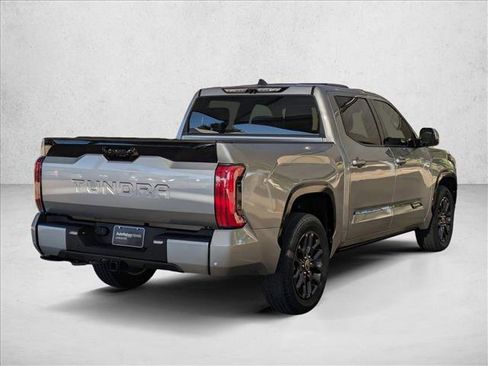 Used 2022 Toyota Tundra Platinum image 5