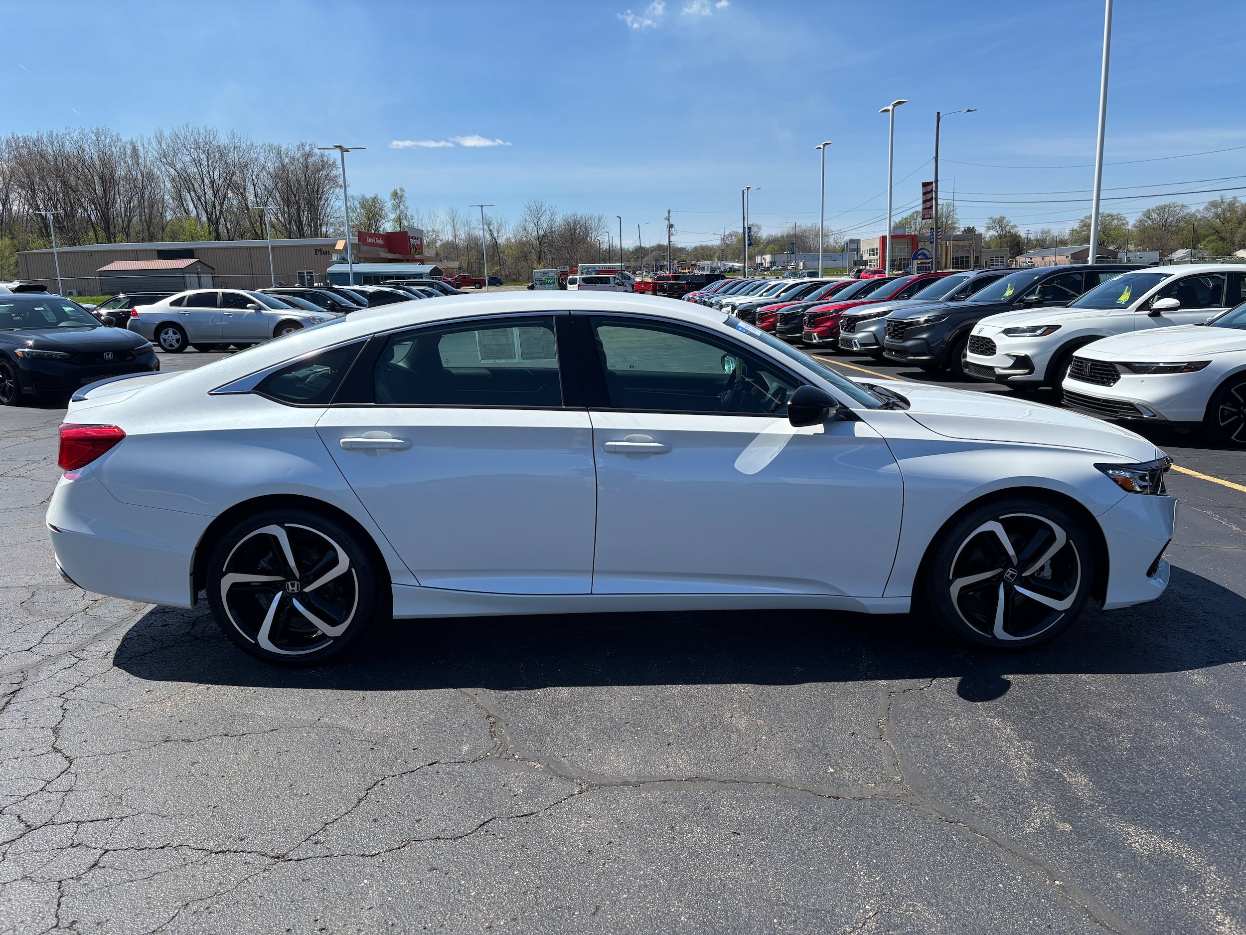 Used 2022 Honda Accord Sport image 5