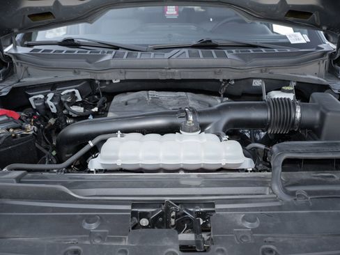 Used 2023 Ford F150 XLT image 15