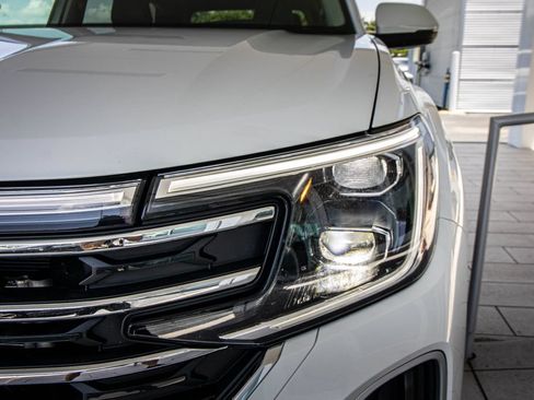 Used 2026 Volkswagen Atlas SE FWD image 6