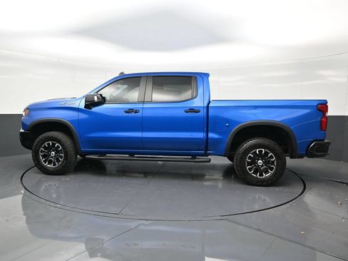 Used 2024 Chevrolet Silverado 1500 ZR2 w/ Technology Package AWD/4WD image 2