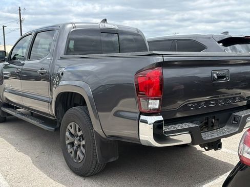 Used 2023 Toyota Tacoma SR5 RWD image 6