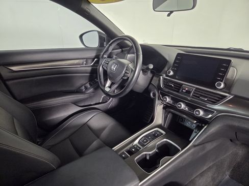 Used 2022 Honda Accord Sport image 32