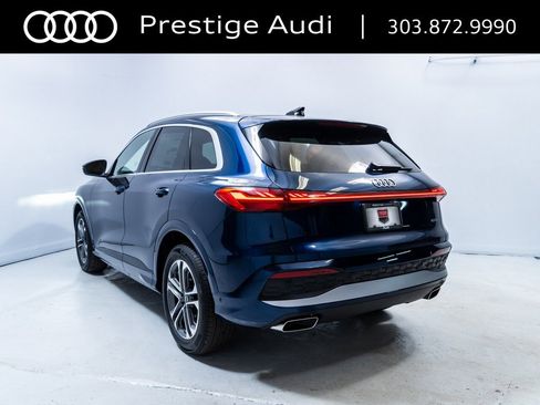 New 2025 Audi Q5 Prestige image 3