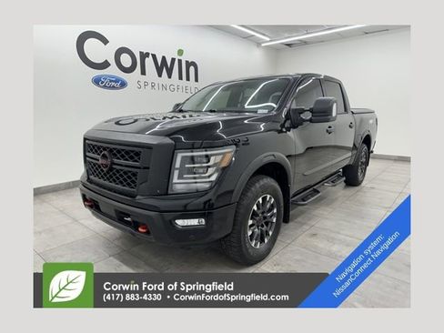 Used 2023 Nissan Titan PRO-4X w/ Pro-4x Convenience Package image 1