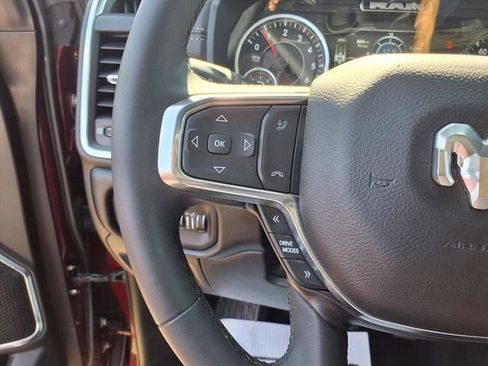 Used 2025 RAM 1500 Laramie image 12
