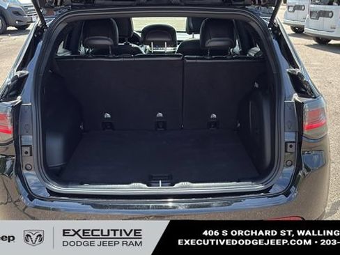Used 2023 Jeep Compass High Altitude AWD/4WD image 25