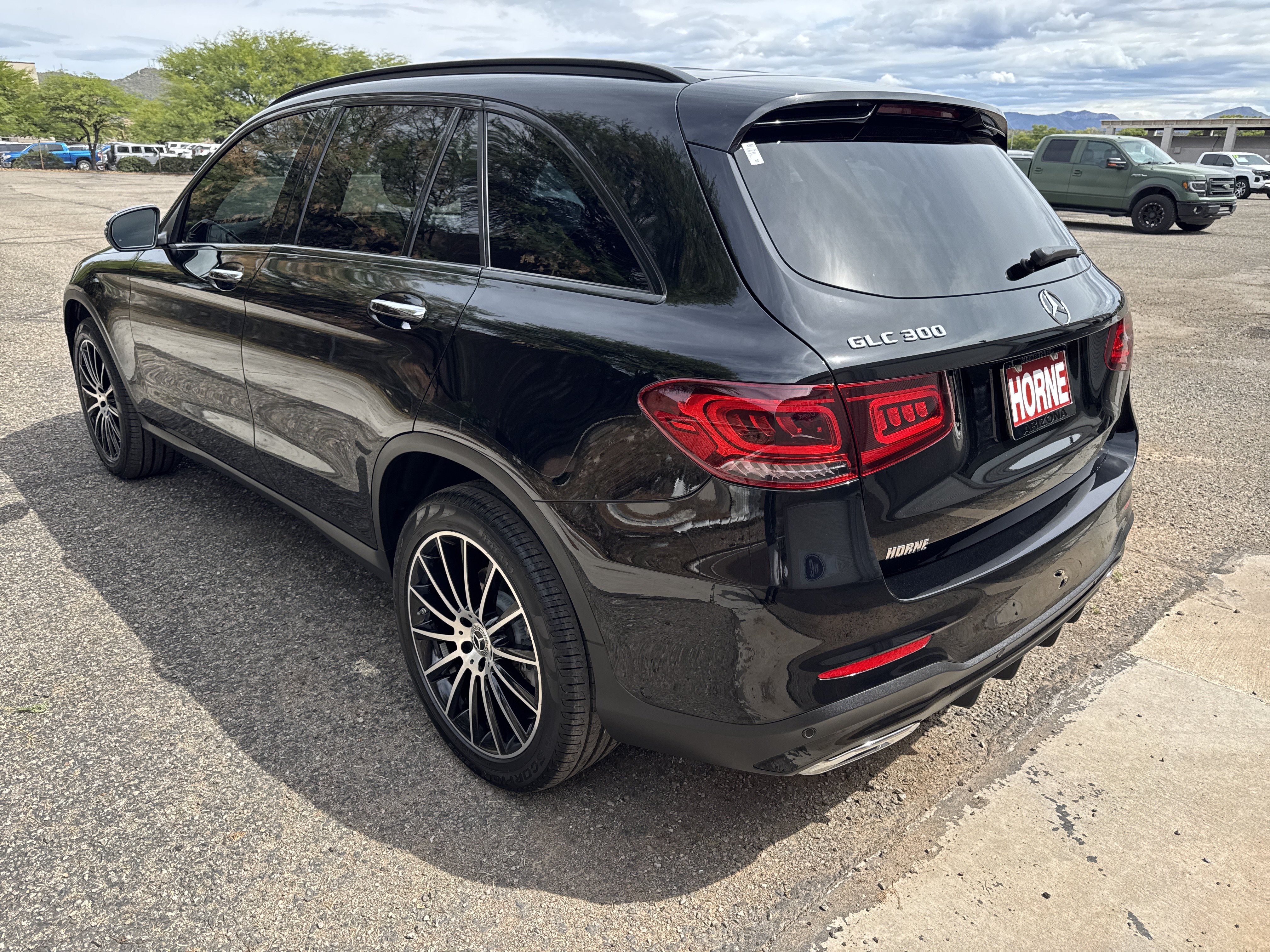 Used 2022 Mercedes-Benz GLC 300 image 6