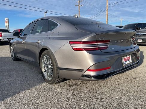 Used 2025 Genesis G80 2.5T image 7