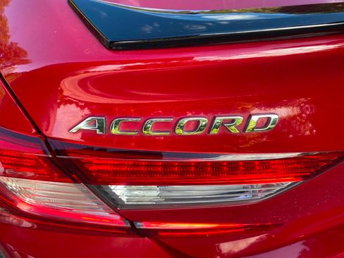 Used 2021 Honda Accord Sport image 39