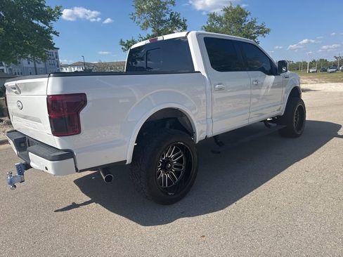 Used 2018 Ford F150 Lariat w/ Equipment Group 502A Luxury image 2