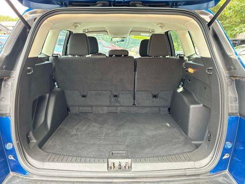 Used 2018 Ford Escape S FWD image 12
