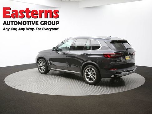 Used 2022 BMW X5 xDrive40i w/ Premium Package AWD/4WD image 69