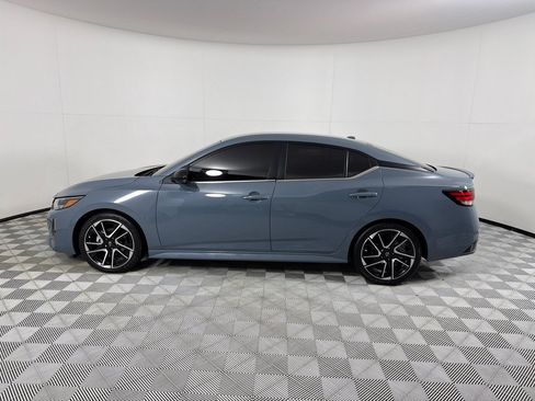 Used 2024 Nissan Sentra SR FWD image 8