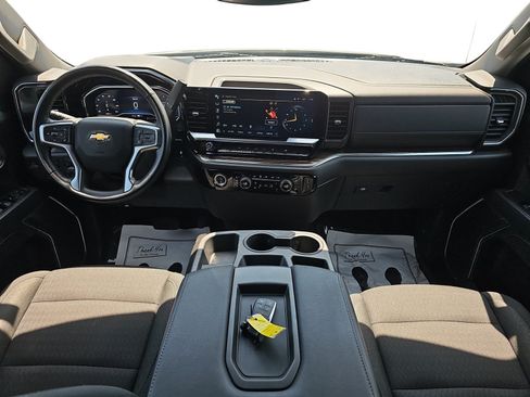 Used 2023 Chevrolet Silverado 1500 LT AWD/4WD image 10
